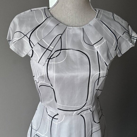 Banana Republic Unique Graphic Silk-Linen Blend Dress in Trending Silver Grey Co - Picture 2 of 8